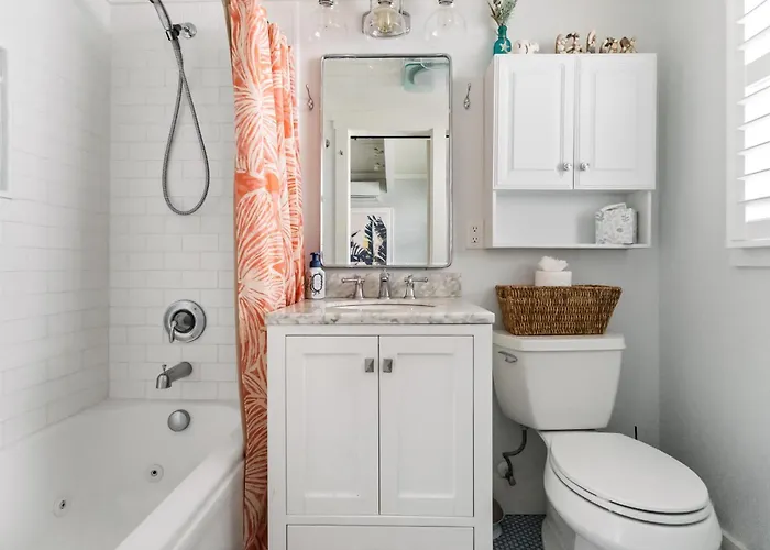 Relaxing Direct Oceanfront Beachfront Retreat Ocean City