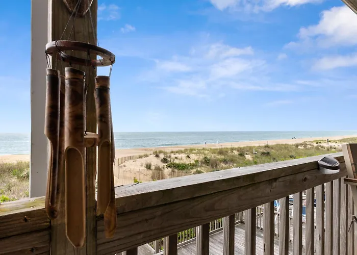 Relaxing Direct Oceanfront Beachfront Retreat Holiday home *